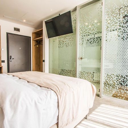 Central Apart Hotel Букурещ Екстериор снимка