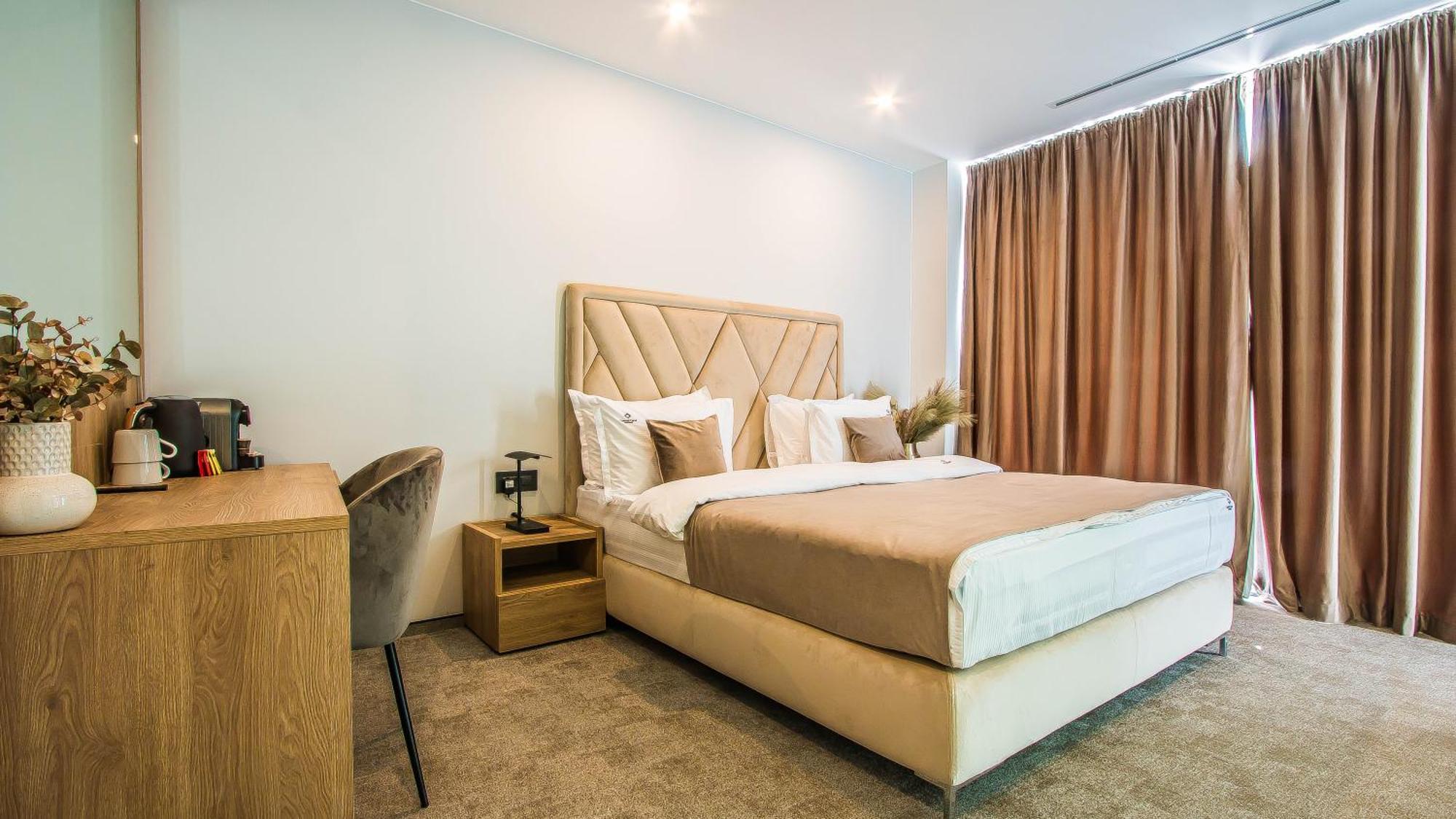 Central Apart Hotel Букурещ Екстериор снимка
