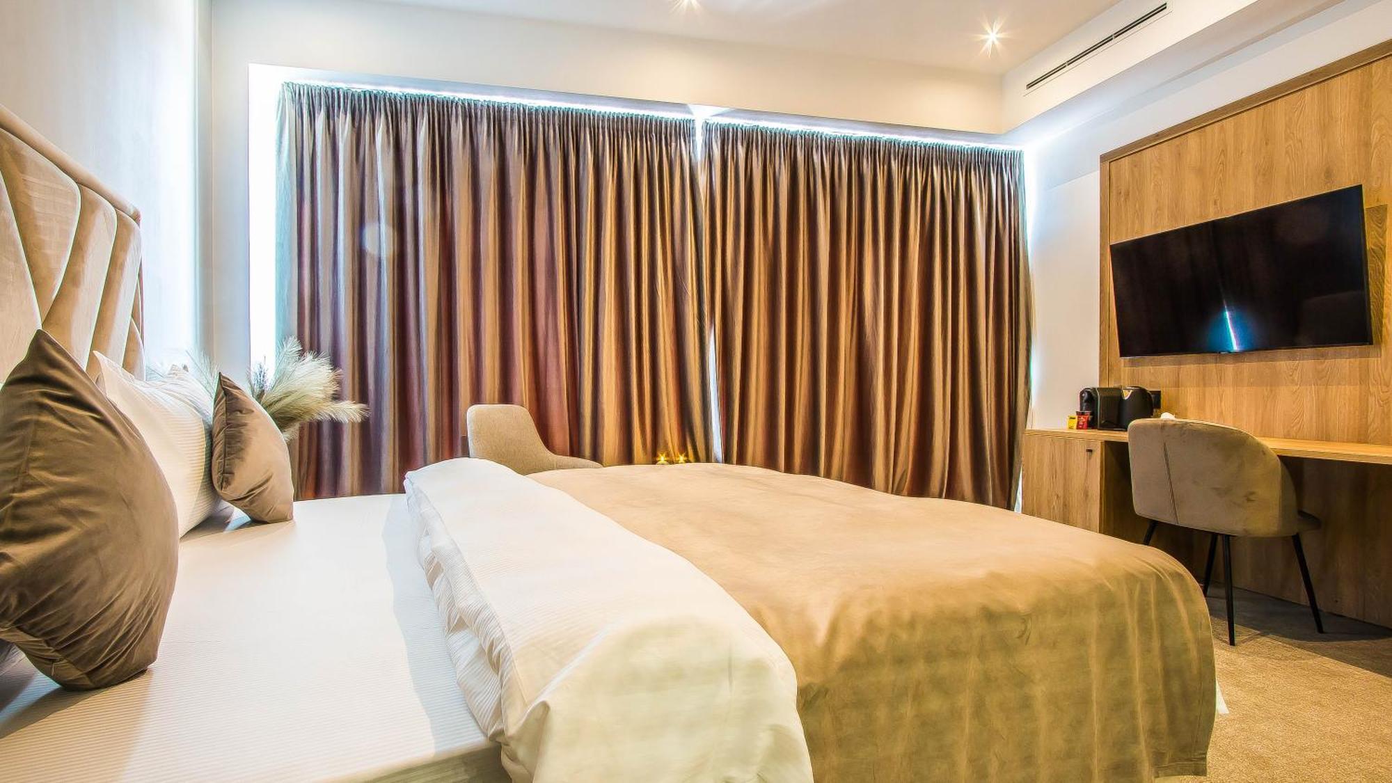 Central Apart Hotel Букурещ Екстериор снимка
